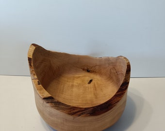 Beautiful Live Edge Juniper Bowl Lathe turned Natural mineral oils smells amazing, food safe Housewarming Nut Bowl Great Gift Ready to Ship