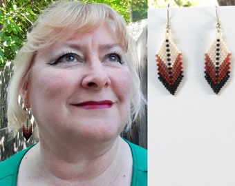 Beaded Feather Earrings: Southwestern Style Delica Beadwork