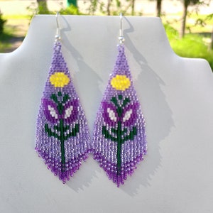 Style amérindien perles couleur pourpre fleur violet boucles d'oreilles Brick Stitch Boho hippie du sud-ouest fait main grand cadeau prêt à Shi image 3