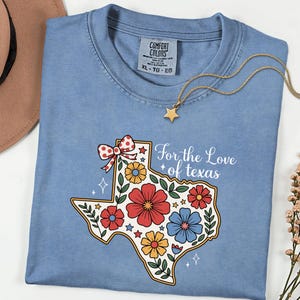 Texas Floral Map Shirt, Vintage Western State Pride Tee,Comfort Colors® Cowgirl Country Graphic Top, Texas Lover Gift