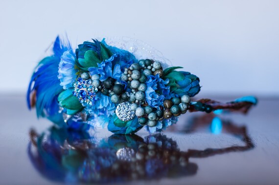 blue flower halo
