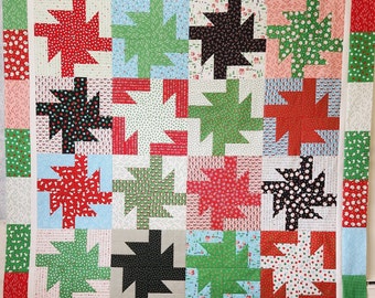 Unfinished Quilt Top, Patchwork quilt, handmade quilt, quilt to finish, lap quilt, Christmas quilt, quilt topper, Holiday quilt, moda fabric