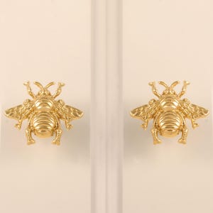 Brass Bee Drawer Knob,Dragonfly Cabinet Pull,Animal Shaped Furniture Handle,Unique Hardwood Cabinet Hardware for Home Decor