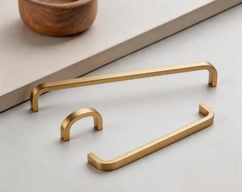 Tiradores modernos de latón curvado para armarios, tiradores para cajones, tiradores de latón macizo para armarios de cocina, herrajes de lujo para armarios (Reino Unido), tiradores minimalistas de barra.