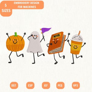 Può includere: Un disegno da ricamo per macchine con quattro personaggi animati: una zucca arancione, un fantasma bianco con una bandiera viola, un libro arancione con la scritta NOVEL e un bicchiere arancione con cannuccia. Testo: 5 SIZES, DST, EXP, JEF, PES, VP3.