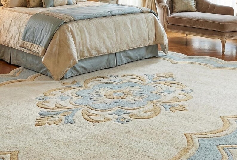 Classic Carved Design Bedroom Carpet for Luxury Home Décor , Bedroom ...