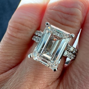 Stunning 4.51 Carat Emerald Cut Diamond Engagement Ring & Natural Diamond Band