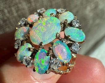 14K Solid Gold Opal & Diamond Ring - US Size 6.5
