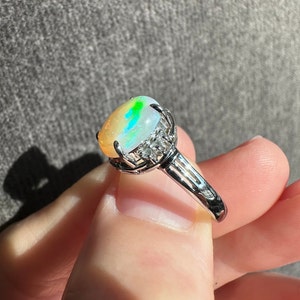 Beautiful Vintage Natural Opal & Diamonds in Solid Platinum Ring