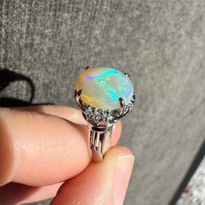 Beautiful Vintage Natural Opal & Diamonds in Solid Platinum Ring