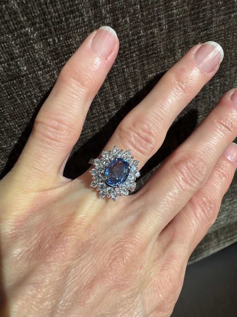 Cornflower Blue Natural Ceylon Sapphire and Natural Diamond Platinum Ring image 17