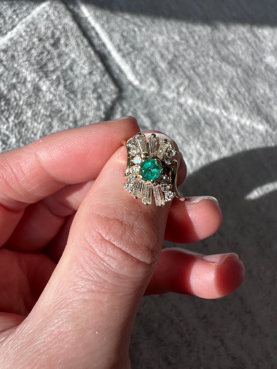 Vintage Solid 14k Natural Emerald & Diamond Balle… - image 8