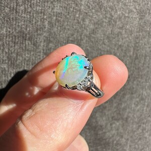 Beautiful Vintage Natural Opal & Diamonds in Solid Platinum Ring