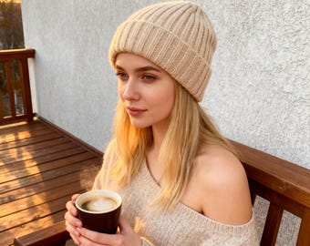 Modello PDF per cappello lavorato a maglia a coste – Berretto classico e fascia