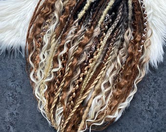 Boho-dreadextensies/ Bruinblond mix/ Handgemaakt/