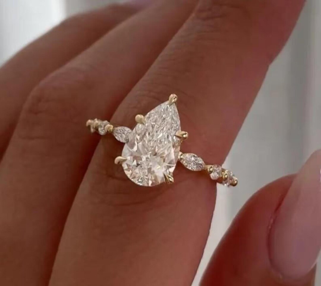 Pear Shaped Diamond Engagement Ring With Marquise Side Stones | 14K ...