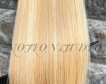 Genius Hair Weft Cabello rubio claro ombré raíces oscuras en capas con reflejos miel y platino