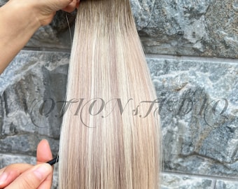 Extensiones de cabello gris atadas a mano Genius, con reflejos en gris oscuro y gris cálido, plateado hielo.