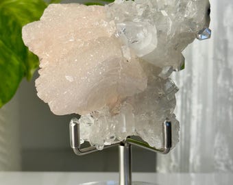 Apofilita con racimo de cristales de estilbita color melocotón // Espécimen de piedra drusa de azúcar de la India, mineral natural en bruto, pieza de colección para exhibición