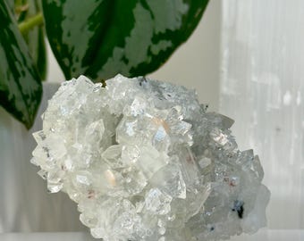 Grupo de cristales de apofilita diamante // Ejemplar de piedra transparente de calidad AAA, calcedonia azul, estilbita melocotón, roca mineral natural en bruto
