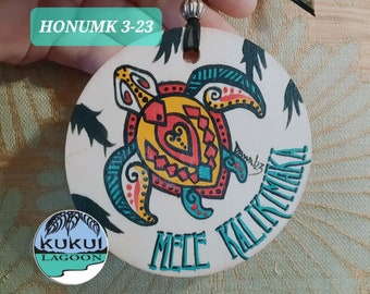 Honu Sea Turtle Christmas ornament, 4" Wooden Mele Kalikimaka, HONUMK323