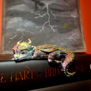 Iridescent Sleeping Dragon Shelf Sitter | Fourth Wing Inspired 3D Printed Fantasy Decor Gift