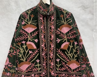 Handmade Velvet Green Suzani Jacket, Embroidered Jacket, Floral suzani, Boho Coat, Gift For Her.