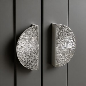 Tirador de armario semicircular de latón macizo plateado, tirador de cajón estilo crema para almacenamiento de zapatos y vino.