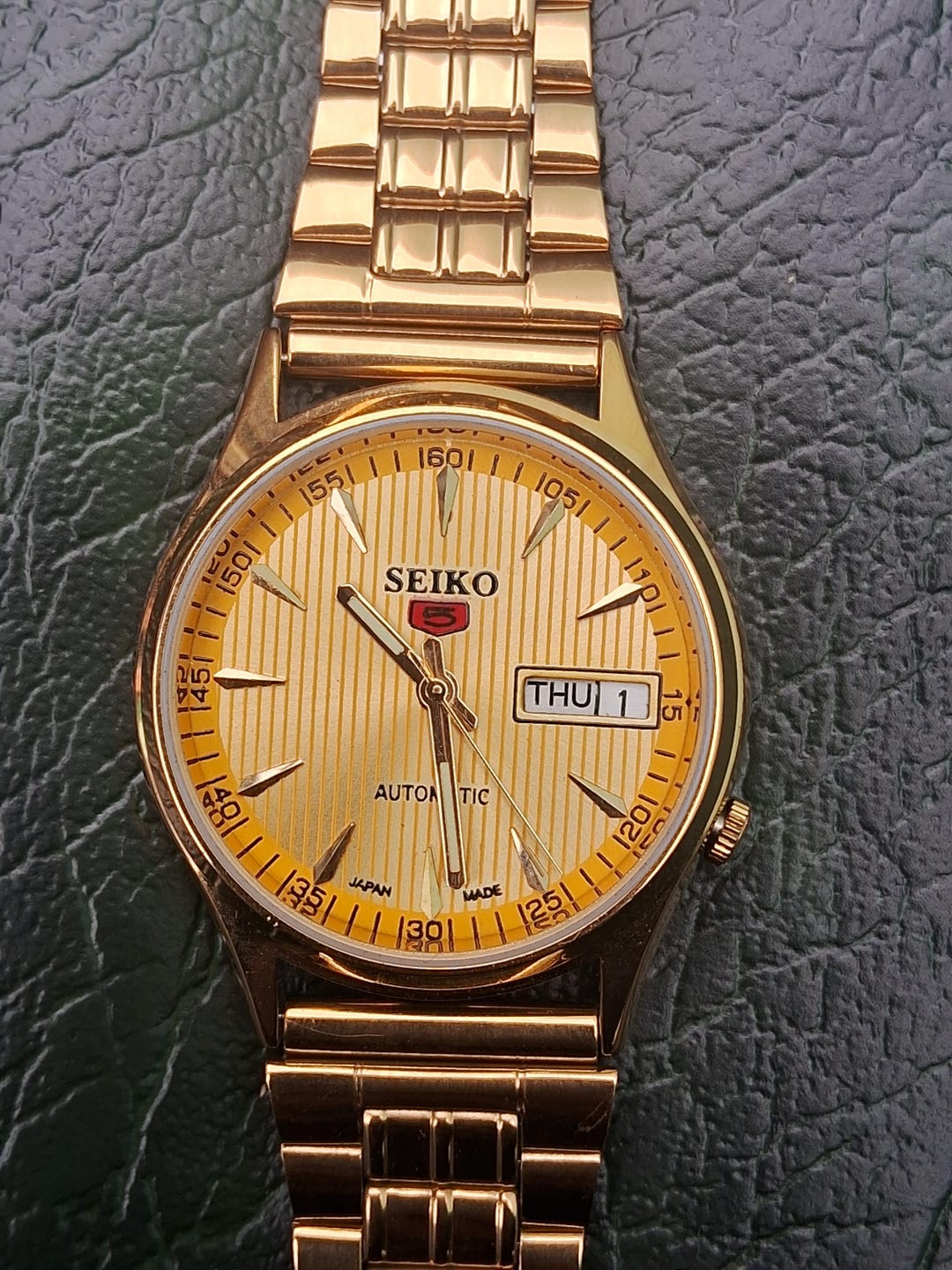 Seiko 5 Automatic Gold Watch for Men | Day Date | Japan Made | Classic ...
