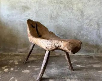 Modern skulptural mahognystol - Klädd designersits - Modern matstol - Accentstol i trä