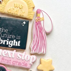 graduation tassel cookie cutter
