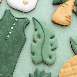 Long Jungle Leaf Cookie Cutter. Tropical Leaf Cookie Cutter.