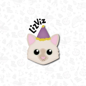 Emporte-pièce chat. Chat avec chapeau de fête.