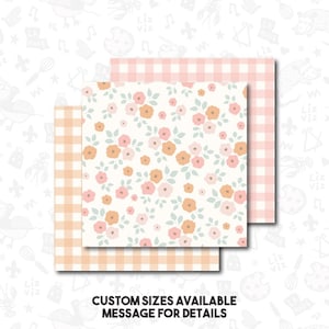 Könnte beinhalten: Drei digitale Papiermuster: ein rosa-weißes Gingham, ein pfirsich-weißes Gingham und ein weißer Hintergrund mit kleinen rosa und orangefarbenen Blumen und grünen Blättern.