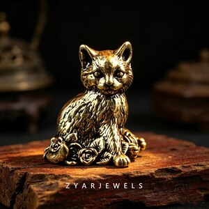 Vintage Solid Brass Rose Pattern Cat Figurine, Mini Floral Kitten Statue, Whimsical Cat Lover Desk Decor