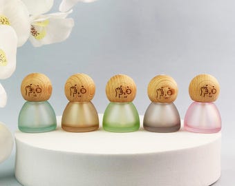 Frasco difusor de aromas em vidro fosco de 8ml, mini frasco recarregável para óleos essenciais com tampa de madeira, frasco vazio para aromatizador de carro, presente faça você mesmo