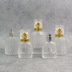 Luxury Clear Glass Perfume Spray Bottle with Decorative Crystal Cap, Refillable Fine Mist Atomizer, Empty Fragrance Bottle, 30ml 50ml 100ml