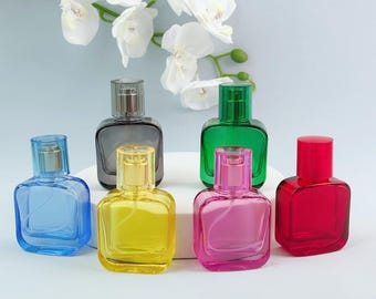 Flacone spray quadrato da 30 ml con tappo a baionetta, atomizzatore in vetro ricaricabile per profumi fai da te, oli essenziali, bottiglie di profumo, dispenser nebulizzatore