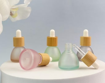 Frasco conta-gotas de vidro fosco de 8ml, mini frasco de soro recarregável com tampa de bambu, frasco vazio para óleo essencial, embalagem cosmética colorida para projetos DIY.