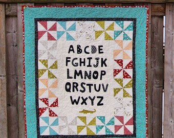 Baby or toddler alphabet and animal quilt.