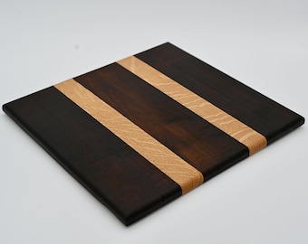 Tabla de servir "Eclipse & Amber": Arce torrefacto y roble blanco aserrado en cuartos