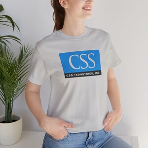 "CSS Industries Vintage Logo T-Shirt - Retro Bastelbedarf Geschenkverpackung Nähmuster Tee ""Philadelphia Verbraucherprodukte Geschichte""."