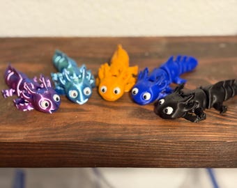 3D Printed Articulated Axolotl | Flexible Fidget Desk Toy