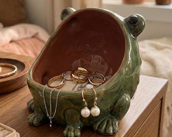 Plato de cerámica con forma de rana para joyas, cuenco organizador de anillos con forma de sapo de boca grande, organizador de escritorio con forma de rana kawaii, decoración de animales estilo cottagecore, regalo para amantes de los animales.