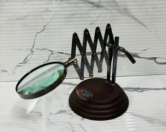 Vintage Style Desk Top Channer Magnifier Brass Magnifying Glass on Wooden Stand