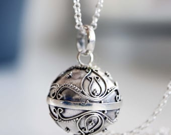 Tulip Flower- 16mm Sterling Silver Harmony Bola Necklace Angel Caller Charm