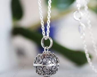 Bali Harmony Ball Mexican Bola Angel Caller Chime Sounds Silver Locket Pendant 