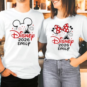 Camiseta personalizada de Disney con nombre, camiseta de Mickey y Minnie Mouse, camiseta Disney Family 2026, top de vacaciones familiares 2026, camiseta para fiestas de Disney World White