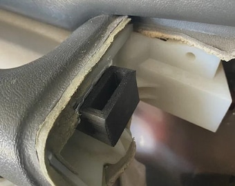 2003-2007 Silverado Tahoe Yukon Window Switch Armrest Repair Insert Clips (PAIR) L+R