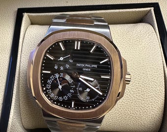 Patek Philippe Nautilus 5712 Moon phase
